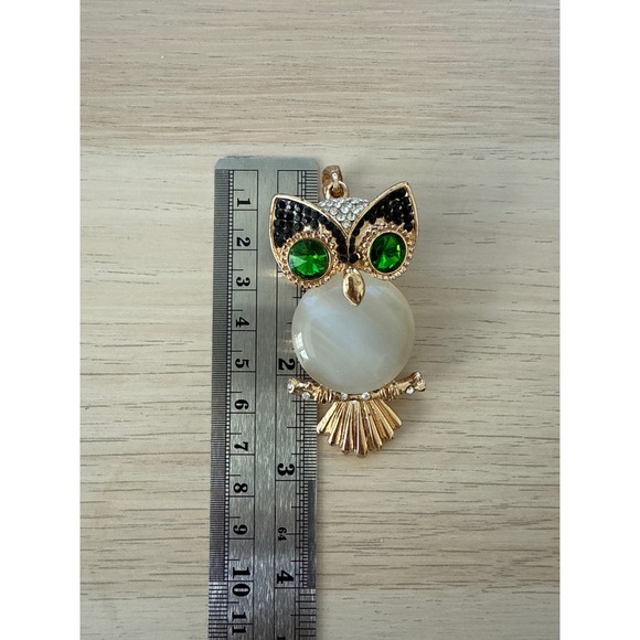 Owl Pendant Necklace Green Gemstone Eyes White Belly Rhinestone 32" - Picture 5 of 6